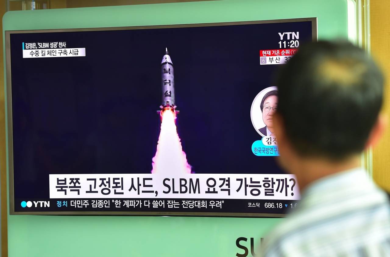 Ракетные испытания КНДР могут стоить миллиардов иен японским телеканалам