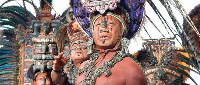 Роланд Эммерих планирует снять приключенческий фильм об испанцах и индейцах Майя